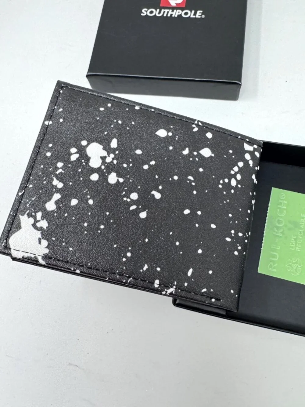 Southpole paint splatter